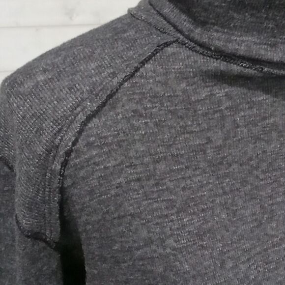 Free People charcoal gray long sleeve turtle neck split back sweater size small - Picture 4 of 6